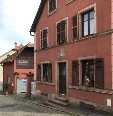 Saint-Hippolyte House | La bacchante