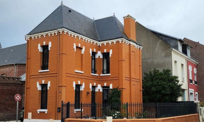 Cayeux-sur-Mer House | La Baigneuse maison avec jardinet et parking privé, à 200 m plage