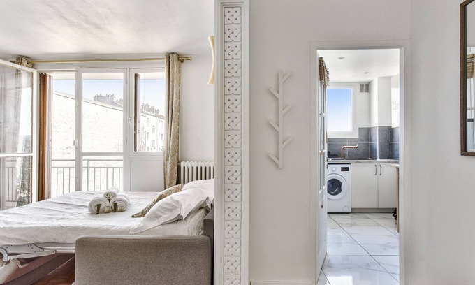 La Courneuve Apartment | La balcon parisien - Welkeys