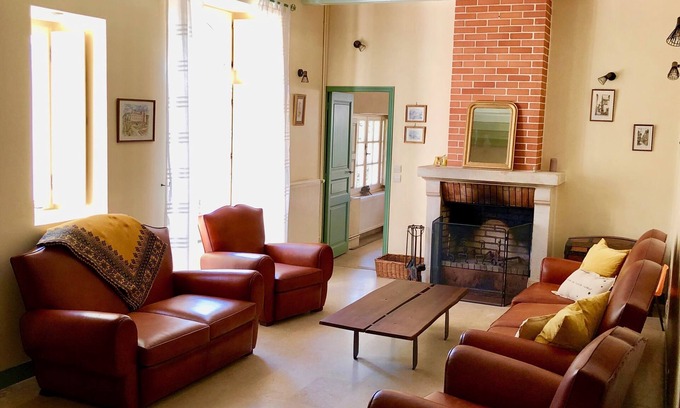 Savonnieres Cottage | La Belle Epoque et sa Bergerie