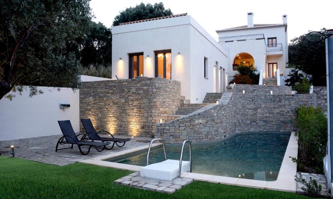 Sipiada Villa | La Belle Helene