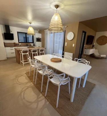 Saint-Meloir-des-Ondes House | La Belle Mélorienne