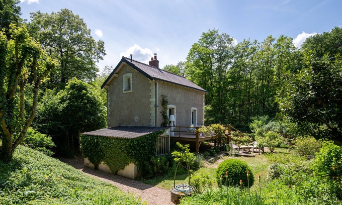 Villedomer House | La Cabane au fond du Jardin