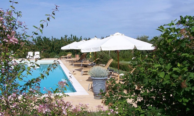 Lagnes House | La Capucine Bed and Breakfast