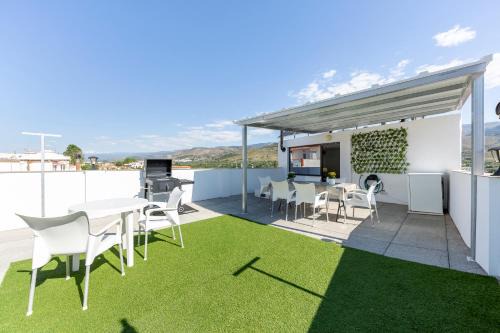 Fondon House | La Casa de la Buhardilla