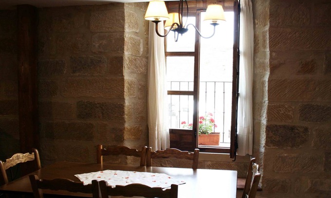 Old Town Baeza Cottage | La Casa del Seise for 4 people