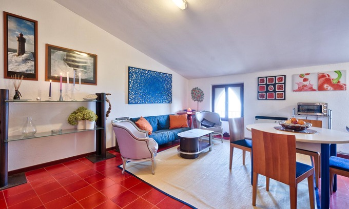 Salo Apartment | La Casa Dell'artista Sulle Colline di Salò