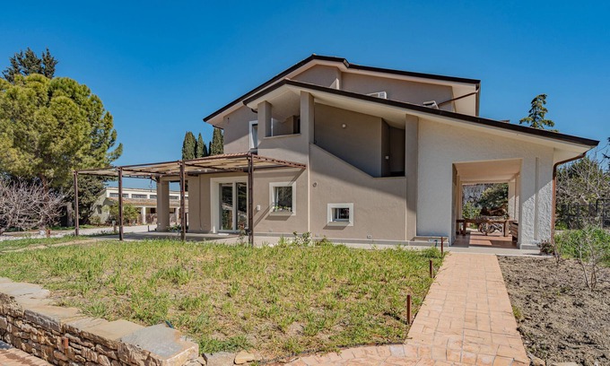 Bastia Umbra Apartment | La Casina Bianca – Discover Umbria Starting from Here