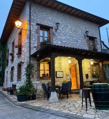 Puente Nuevo House | La Casona del Jou