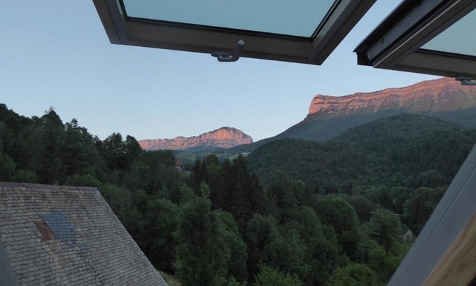 Saint-Pierre-d'Entremont Bed & Breakfast | La Chouette à l'heure du Pinson