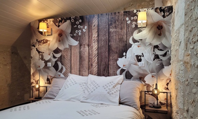 Sourzac House | La Colline Truffière