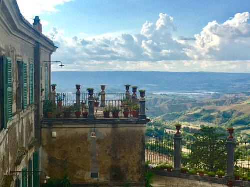 Lugnano in Teverina House | La Corte Di Alice