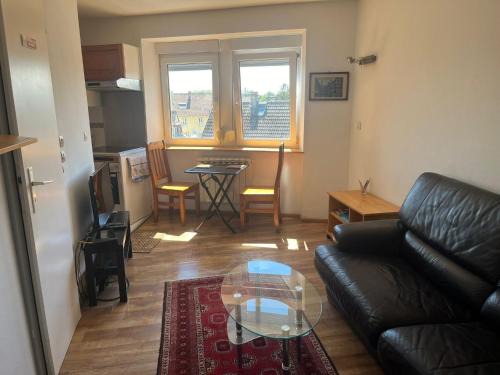 Poteries Apartment | La cour des rois