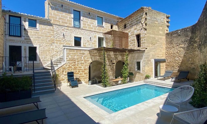 Saint-Siffret Bed & Breakfast | La Cour St Siffret- Uzès