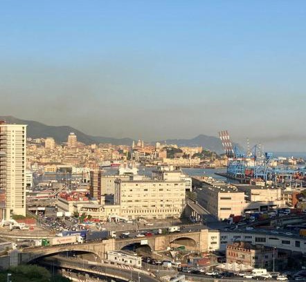 Genoa Apartment | La Finestra sul Porto