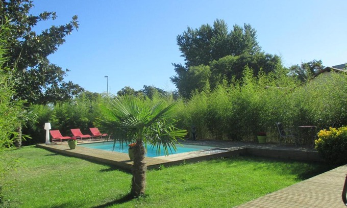 Bonnefoy-Roseraie-Gramont Bed & Breakfast | La Galerie