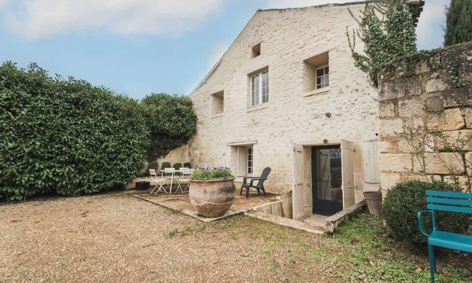 Liniers Cottage | La Garde: nice cottage of character for 4/5 pers