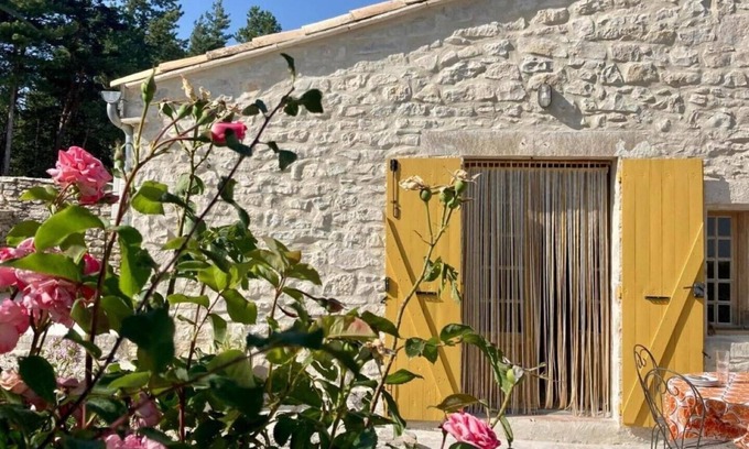 Revest-du-Bion Cottage | La Grisonne - Gîte Camus - 2 bedrooms (max. 5 guests)