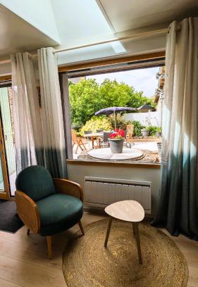 Saint-Maurice Pellevoisin Bed & Breakfast | LA GUESTHOUSE - À deux pas du Sentier des Douaniers