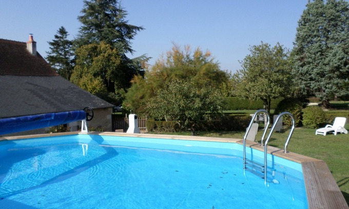 Francueil Bed & Breakfast | La Haute Traversière