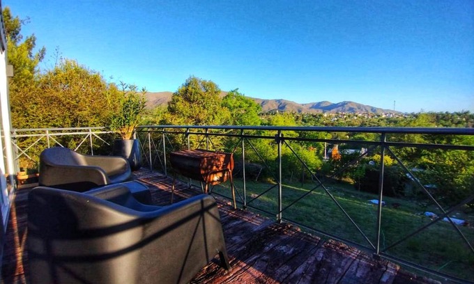 Villa Giardino House | La Loma