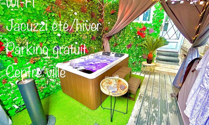 Pont-sur-Yonne Apartment | La lover’s jungle