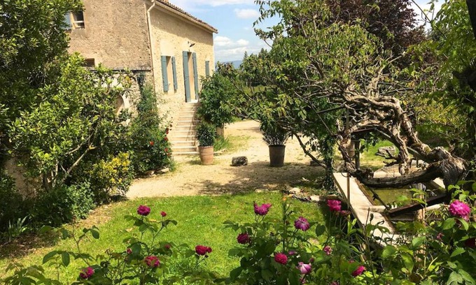 Bonnieux House | La Magnanerie