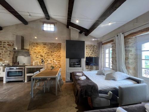 Seillans Apartment | La Magnanerie Suite Papillon