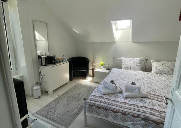 Hauterive House | La Maison Bleue à 2 pas du Lac du Neuchâtel