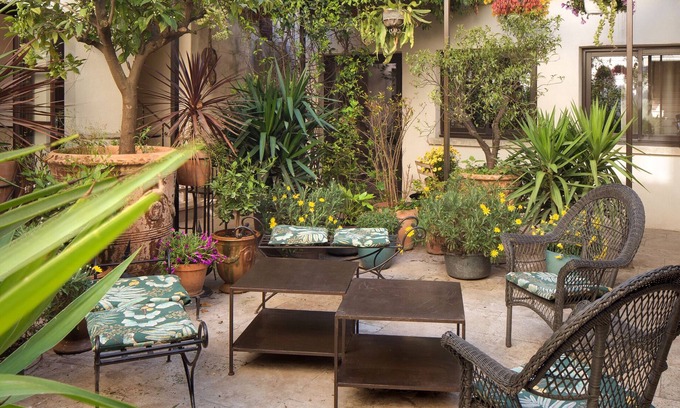 Avignon City Centre House | La Maison des Augustins B&B, Spa et Fitness