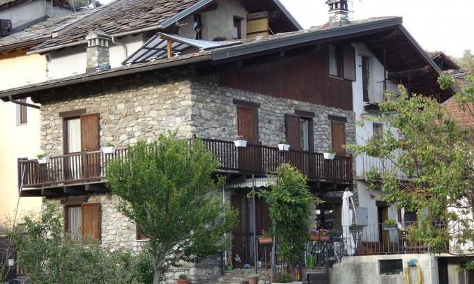 Villair-Amerique Apartment | La maisonnette de Larey