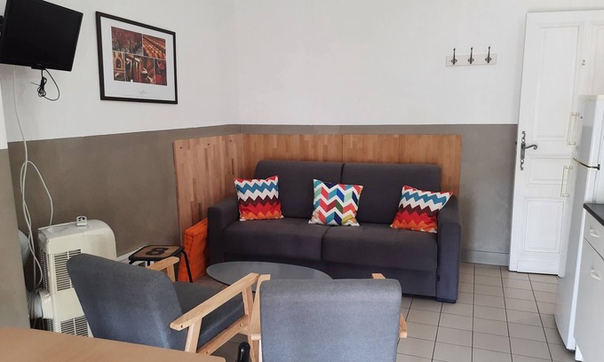 Saint-Emilion Apartment | La Mansarde - Atypical apartment at Saint Emilion