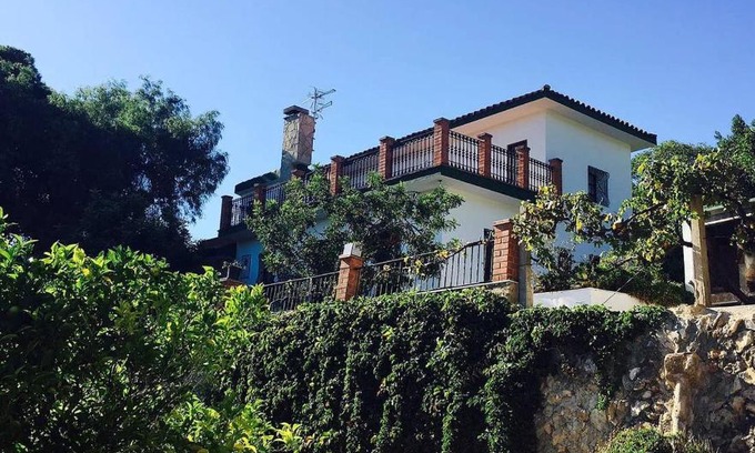 Tortosa House | La Muntanya alojamiento rural turistico vacacional