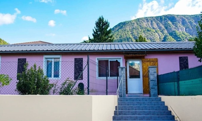 Espinasses House | La P'tite Maison