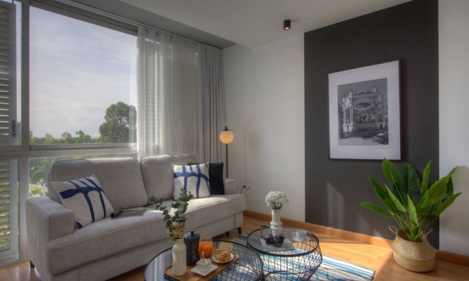 Castello de la Plana Apartment | La Pergola 5B - Double Studio Exterior