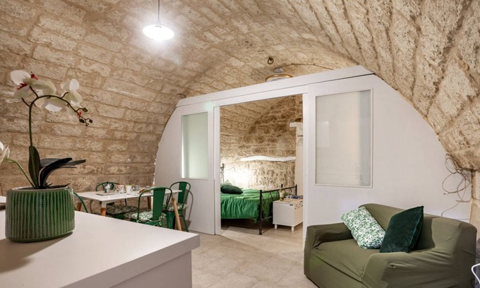 Old Town Apartment | La Pergola Apt in the historic center! x4