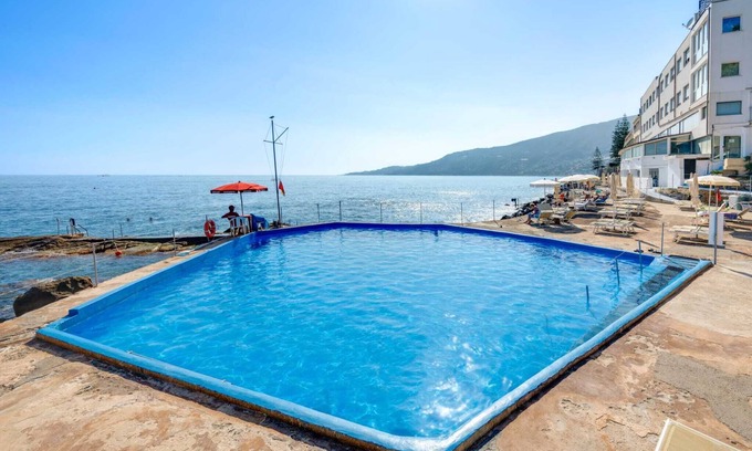 Sanremo Hotel | La Perla del capo hotel