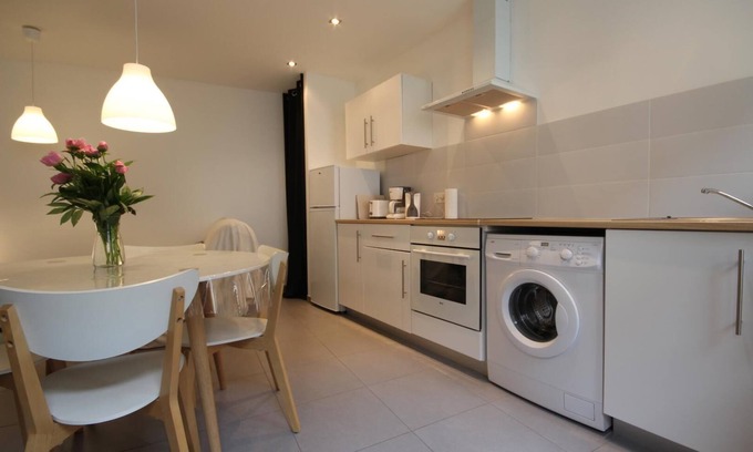 Fragnes House | La Petite Maison - FONTAINES