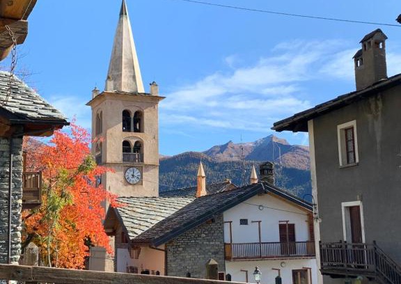 Mongnod Apartment | La Petite Maison