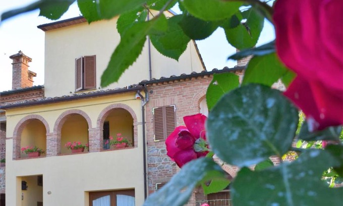 Torrita di Siena Apartment | La Piccola Loggia