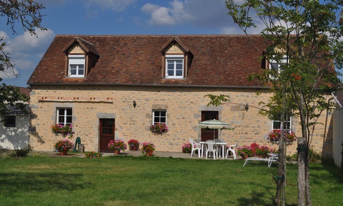Fye House | La Pommeraie - Detached Gite in Fye North West France