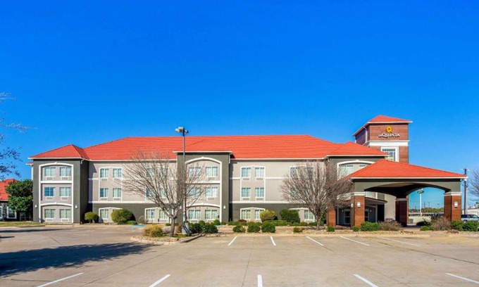 Eastland Hotel | La Quinta by Wyndham Eastland