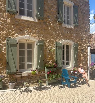 Assignan Apartment | La Retraite