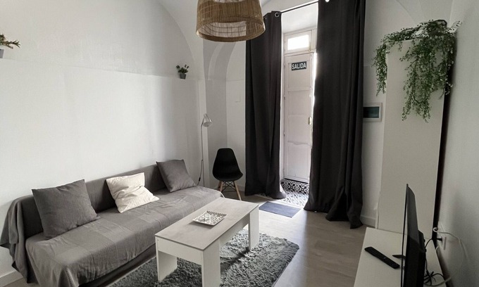 Fuente del Maestre Apartment | La Sala by Casa de Rosita AT-BA-00215