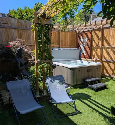 Carnac Apartment | La suite Samadhi sauna spa et massage