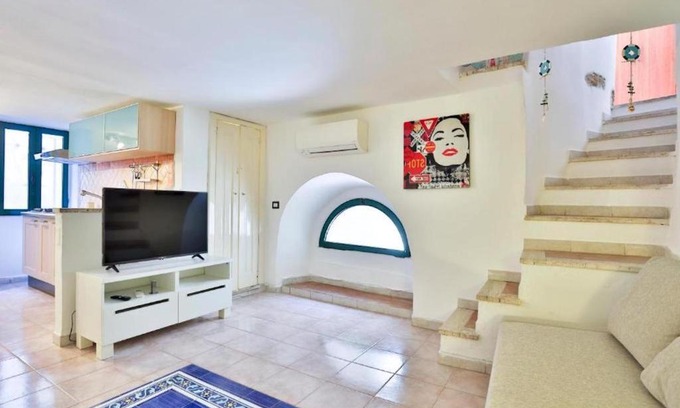 Rione Duomo Apartment | La Tata home