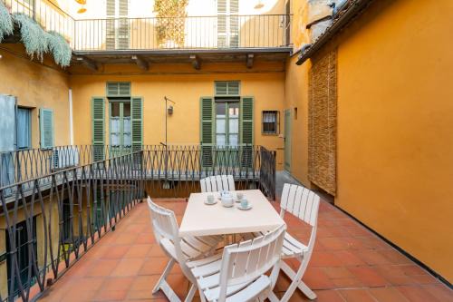 Savigliano Apartment | La Terrazza in Centro Storico - Free Wifi & AC