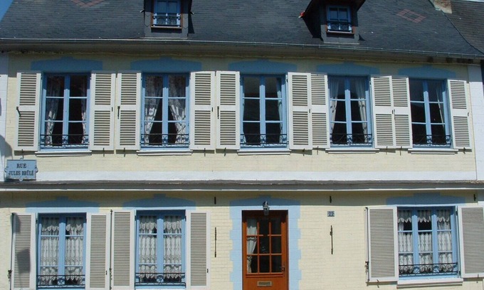 Saint-Valery-sur-Somme House | LA VALERIANNE(wi-fi)sleeps 2-12