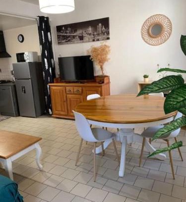 Le Blanc House | La Vallée Claire