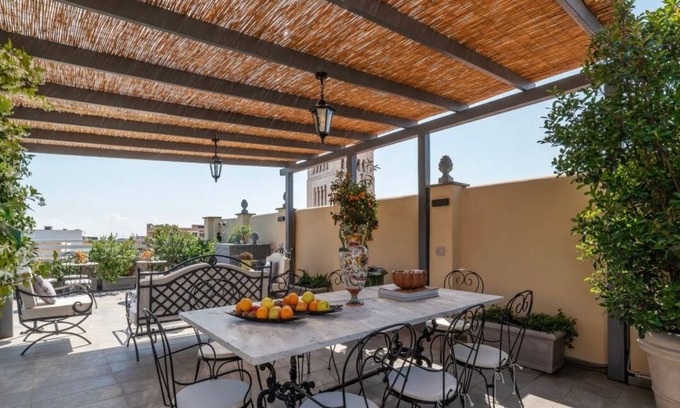 Rione XVI Ludovisi Apartment | La vera Dolce Vita vi aspetta!